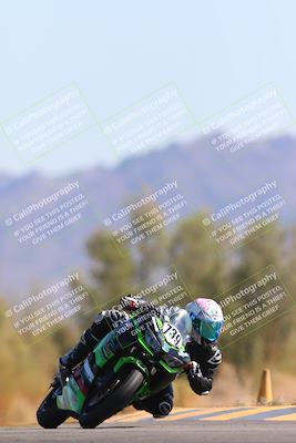 media/Oct-20-2024-CVMA (Sun) [[d4a3dff211]]/Race 9-Formulw LW Twins SHOOTOUT/
